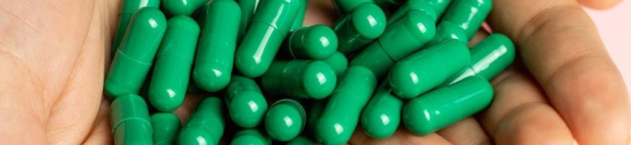 DOSIERUNG VON SPIRULINA: WIE VIEL UND WIE NEHMEN SIE ES EIN?