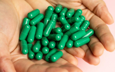 DOSIERUNG VON SPIRULINA: WIE VIEL UND WIE NEHMEN SIE ES EIN?